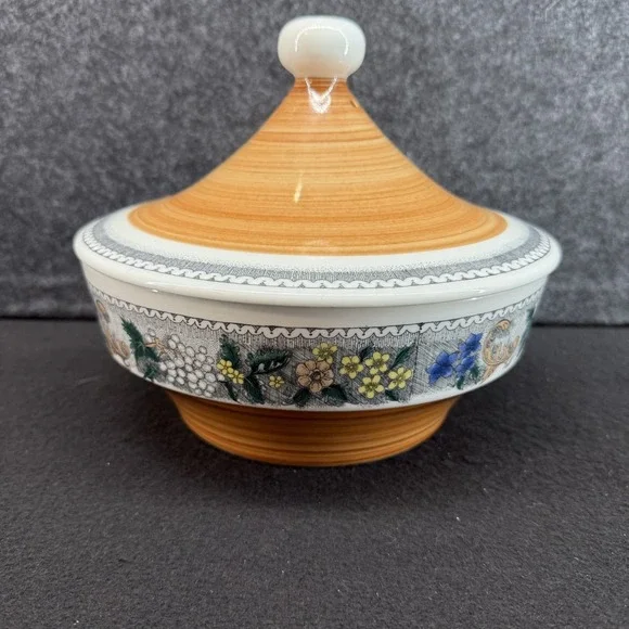 Vintage Goebel COUNTRY BURGUND Covered Vegetable Bowl / Casserole with Lid - Picture 3 of 15